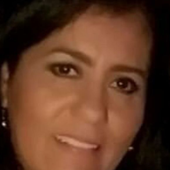 Meet your Posher, Alma - Picture 1 of 1